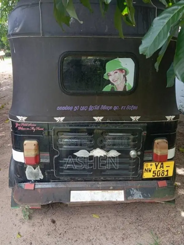 Bajaj 4 stroke 2010 Three Wheel (Used)