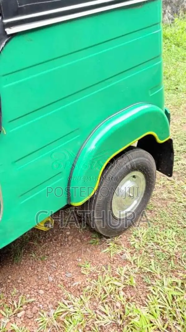 Bajaj RE 205 2018 Three Wheel (Used)