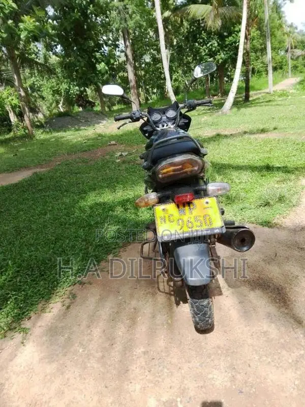 Bajaj Discover 2011 Motorbike (Used)