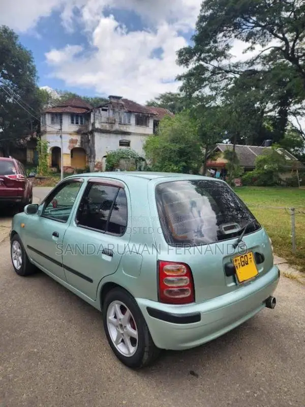 Nissan March HK11 2002 Car (Used)