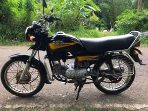 Hero-Honda Cd Dawn 2009 Motorbike (Used)
