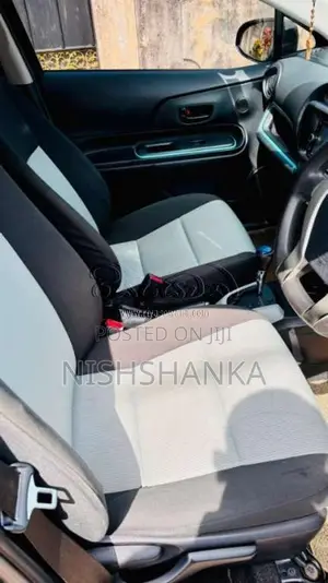 Toyota Aqua S Grade Limited 2013 Car (Used)