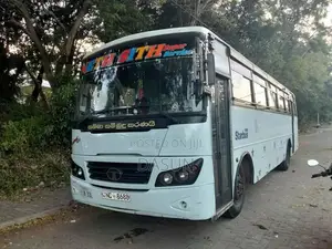 Tata Starbus 2010 Bus (Used)