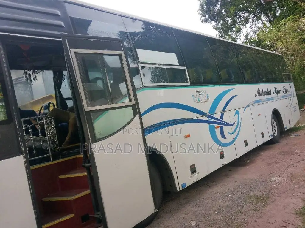 Ashok-Leyland MiTR 2015 Bus (Used)