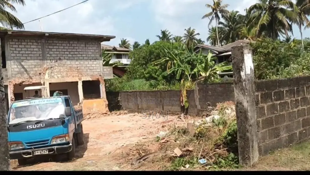 Dadalla Galle Commercial Area Land for Sale