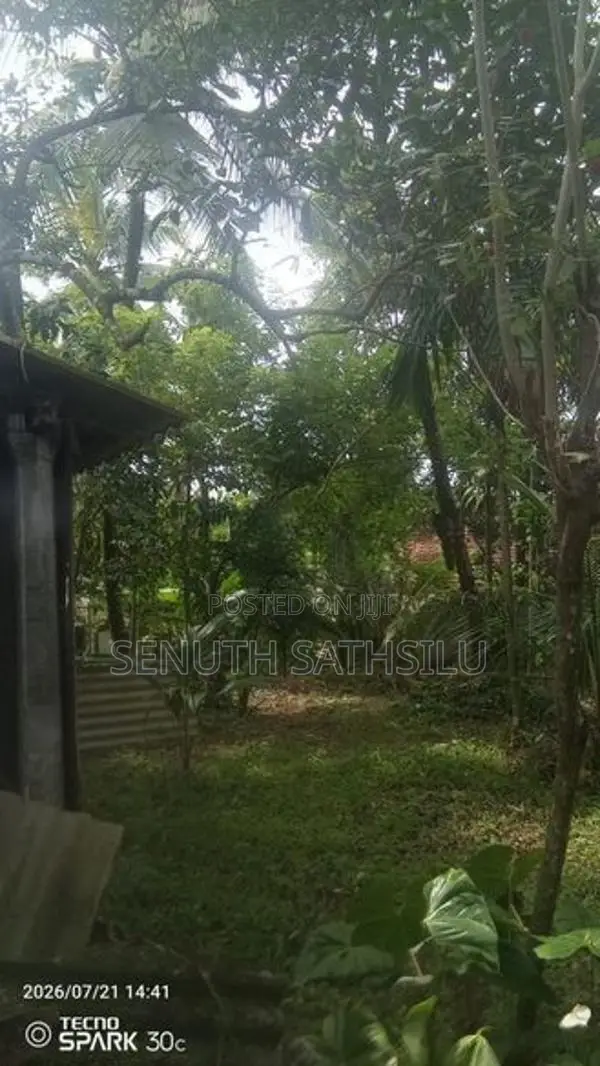 Kirindiwela Land for Sale