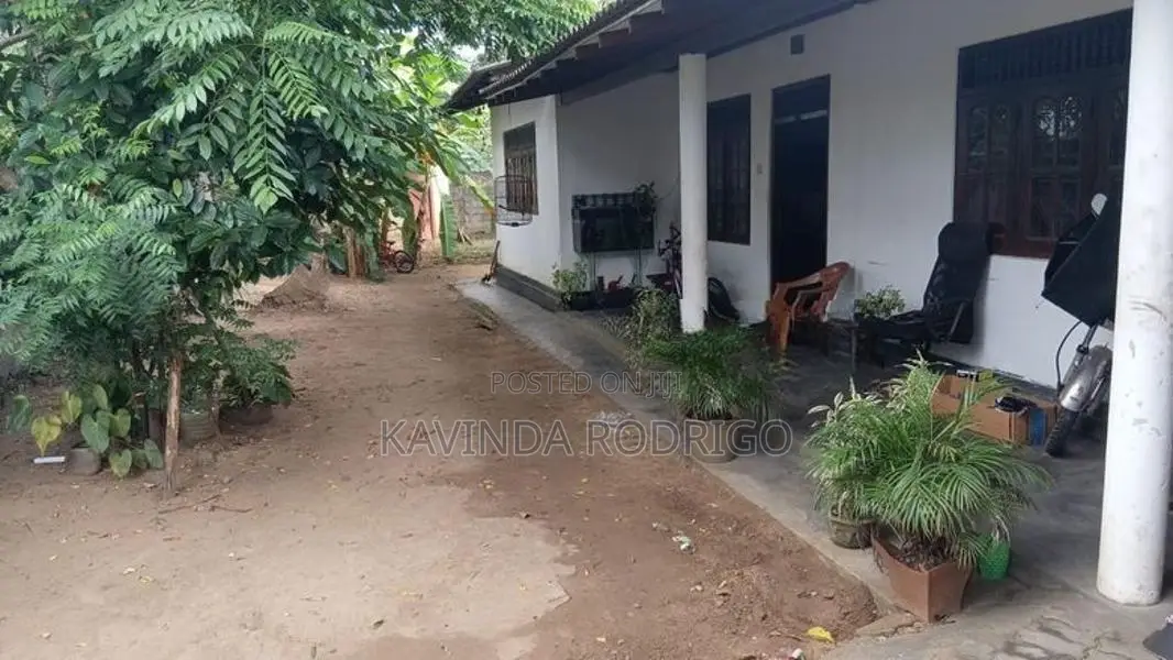 Land for Sale in Hunupitiya