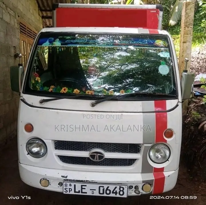 Tata Dimo Batta 2008 Lorry (Used)