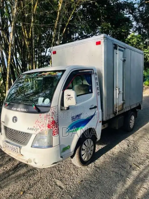 Tata Mint Super Ace 2018 Lorry (Used)