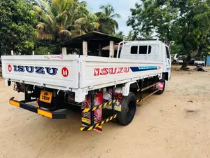 Isuzu ELF 350 1981 Lorry (Used)