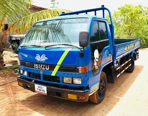 Isuzu ELF 350 NKR Wide 1981 Lorry (Used)