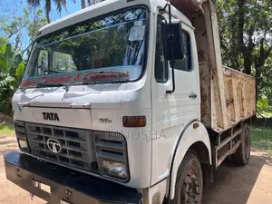 Tata 1615 2010 Lorry (Used)