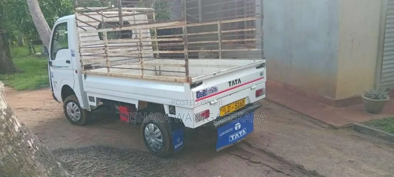 Tata Dimo Batta 2007 Lorry (Used)