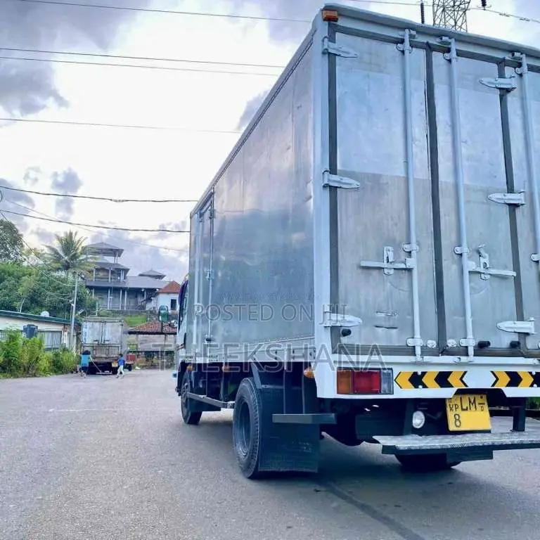 Isuzu Elf 207 2017 Lorry (Used)