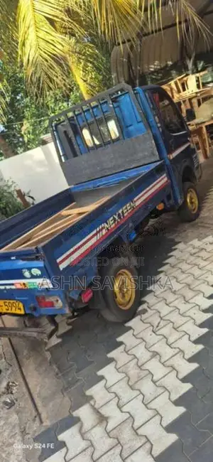 Tata Dimo Batta 2011 Lorry (Used)