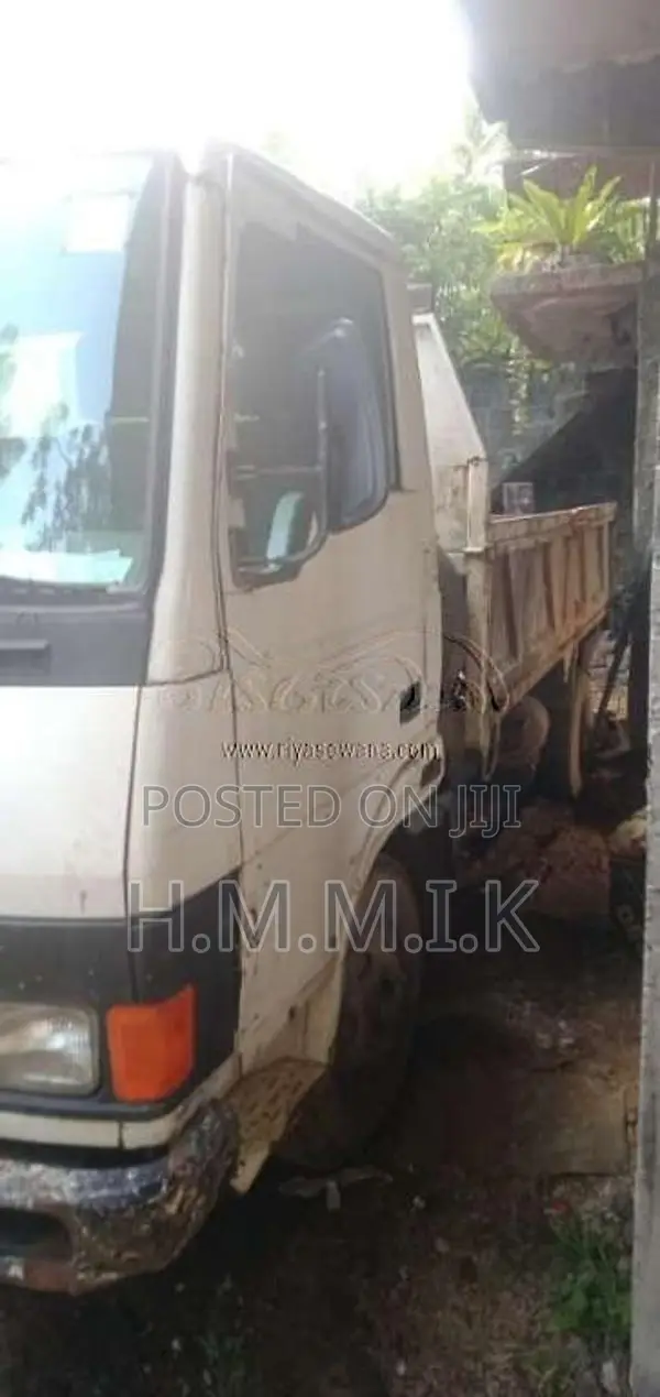 Tata 713 2007 Lorry (Used)