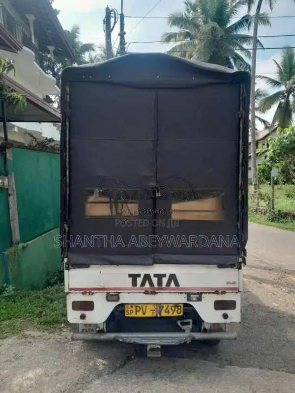 Tata Dimo Lokka 2013 Lorry (Used)