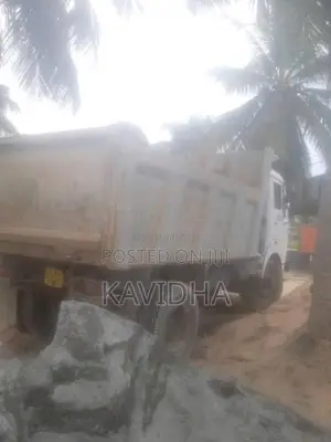 Tata 1615 2018 Lorry (Used)