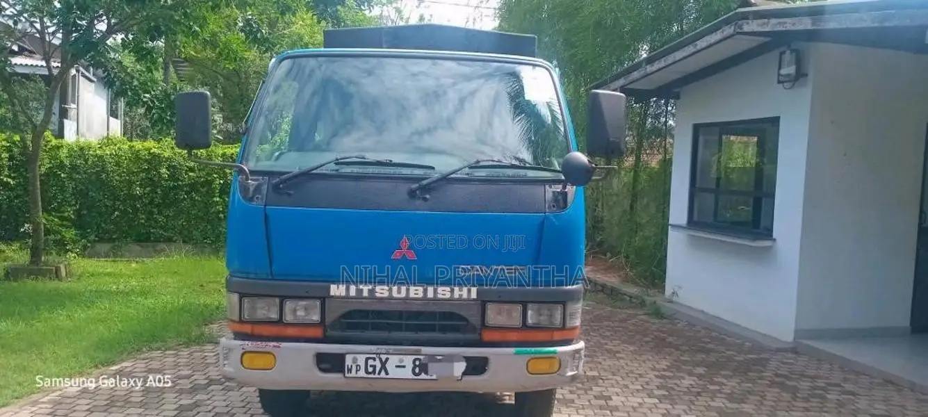 Mitsubishi Canter 2002 Crew Cab (Used)