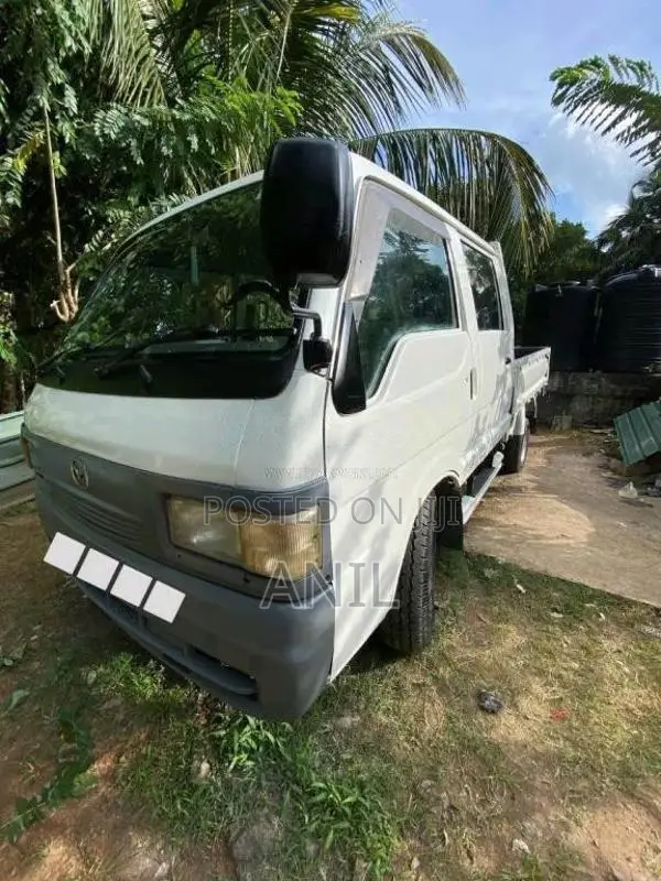 Mazda Bongo 2000 Crew Cab (Used)