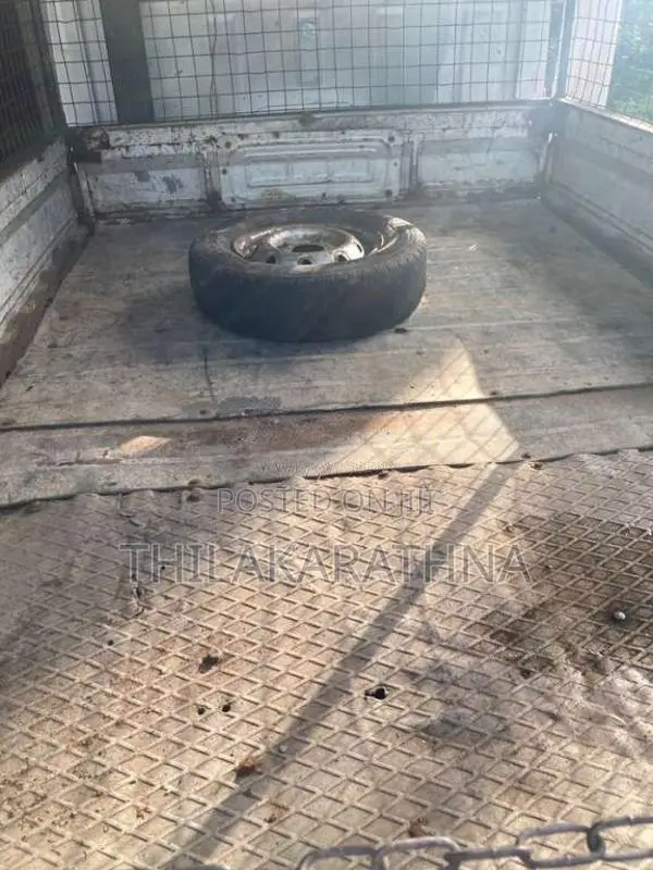 Tata Dimo Batta 2010 Lorry (Used)