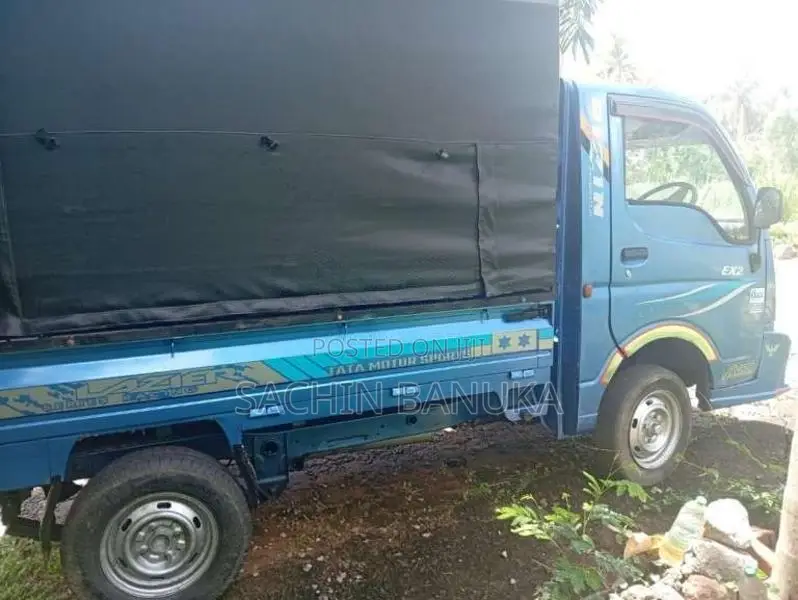 Tata Dimo Batta 2015 Lorry (Used)