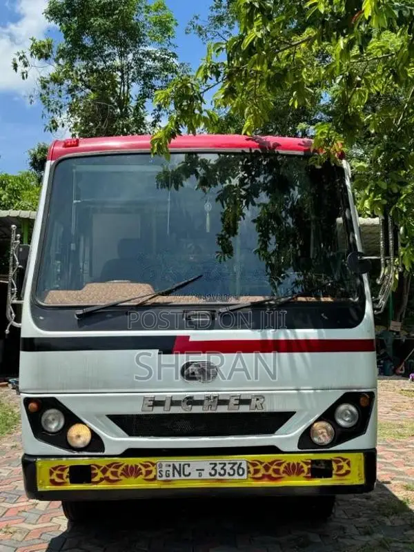 Eicher Starline 2015 Lorry (Used)