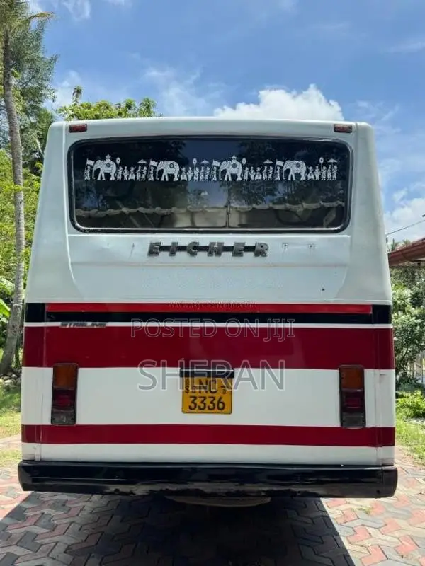 Eicher Starline 2015 Lorry (Used)