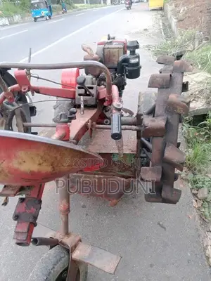 Kubota Sifang Browns 2004 Tractor (Used)