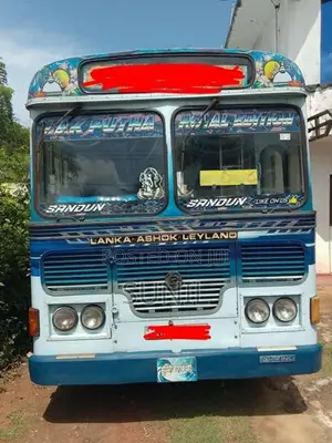 Ashok-Leyland Viking 2013 Bus (Used)