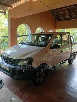 Mahindra Genio 2015 Pickup (Used)