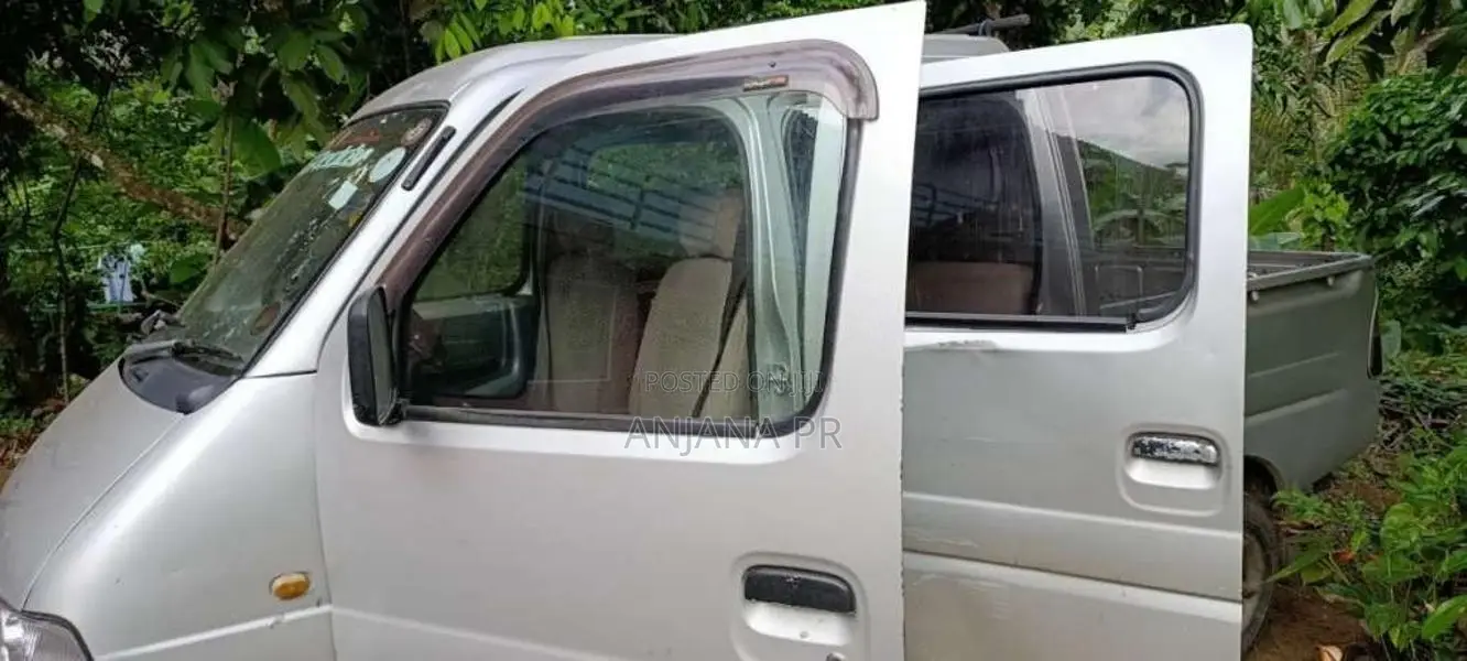 Suzuki Suzuki 2008 Crew Cab (Used)