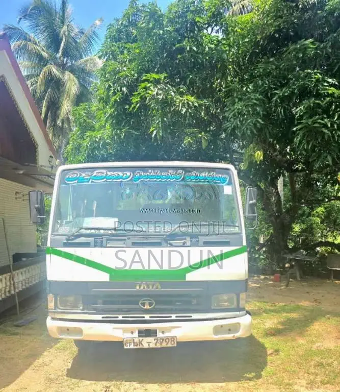 Tata 709 2013 Lorry (Used)