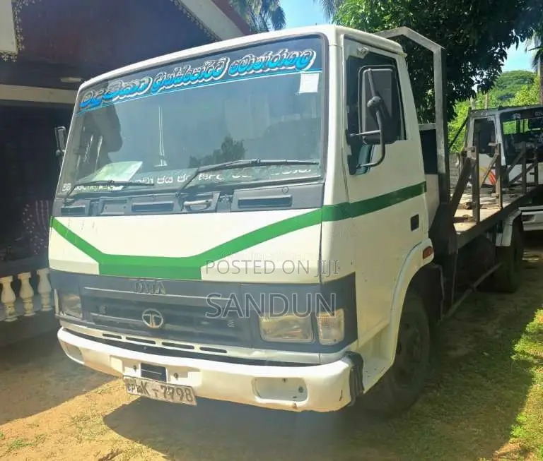Tata 709 2013 Lorry (Used)