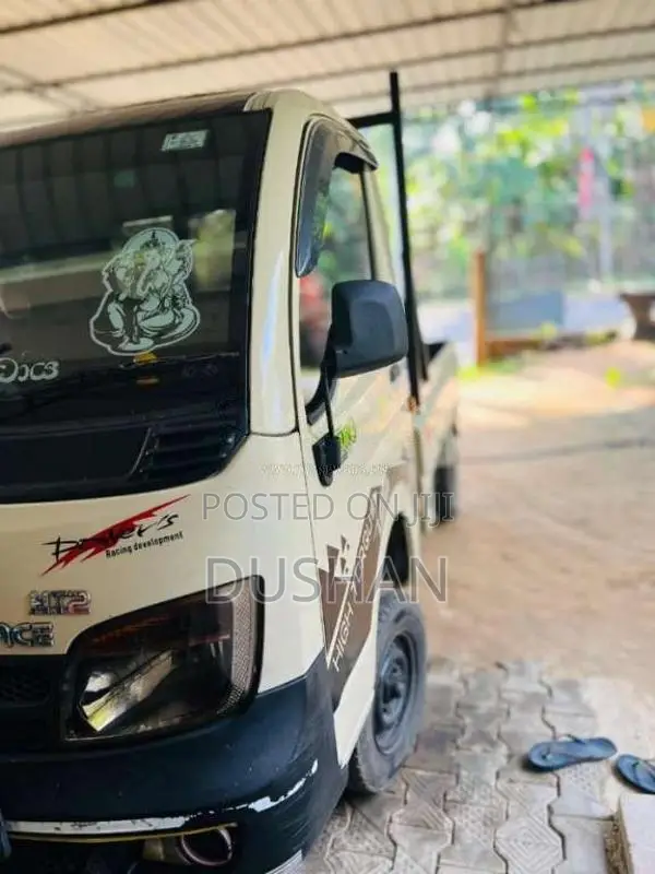 Tata Dimo Batta 2017 Lorry (Used)