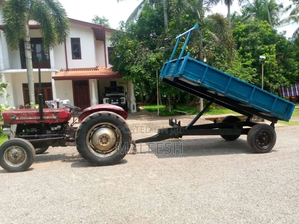 Massey-Ferguson 135 1989 Tractor (Used)
