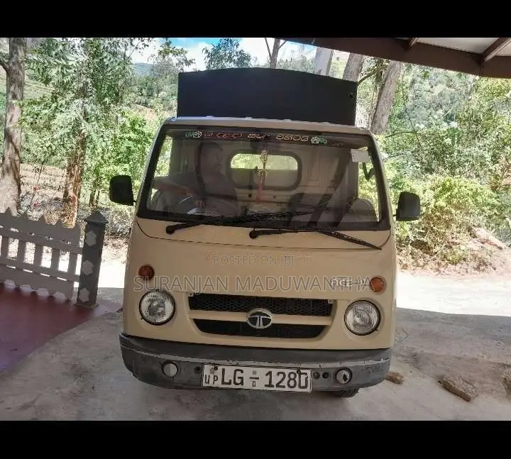 Tata Dimo Batta 2008 Lorry (Used)