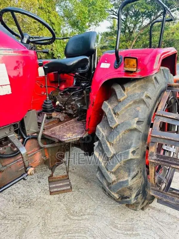 Mahindra 575 Di 2006 Tractor (Used)