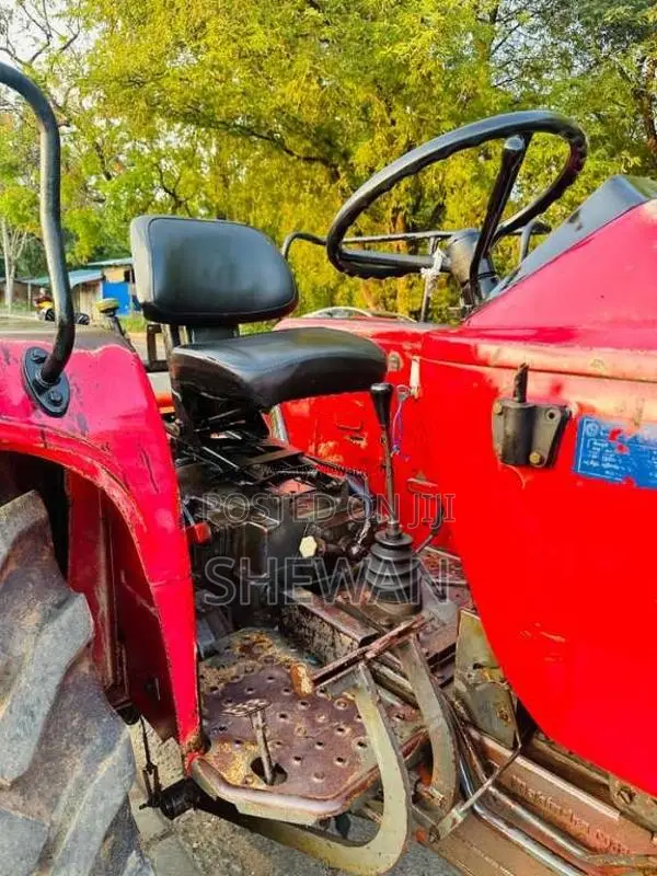 Mahindra 575 Di 2006 Tractor (Used)