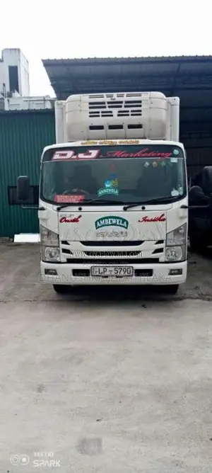 Isuzu TPG-NPR85AN ELF 2015 Lorry (Used)