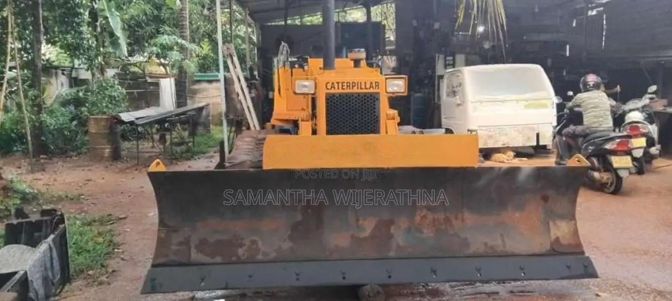 CAT D3C 2003 Heavy-Duty (Used)
