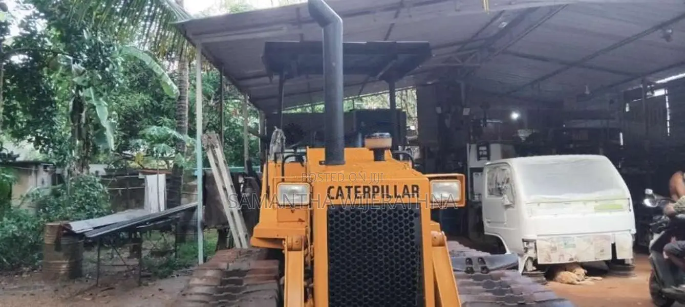 CAT D3C 2003 Heavy-Duty (Used)