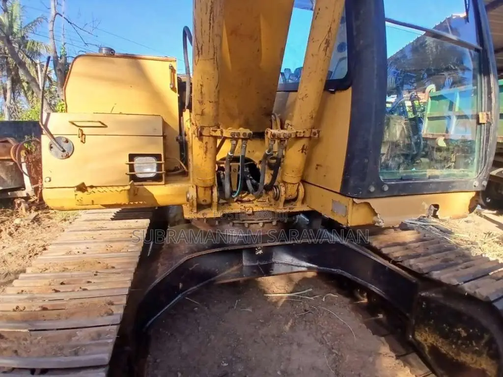 CAT 312 2001 Heavy-Duty Unregistered (Recondition)