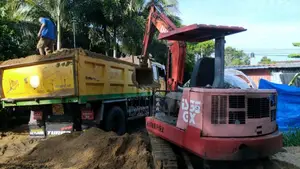 IHI IS35GX 2010 Tractor (Used)