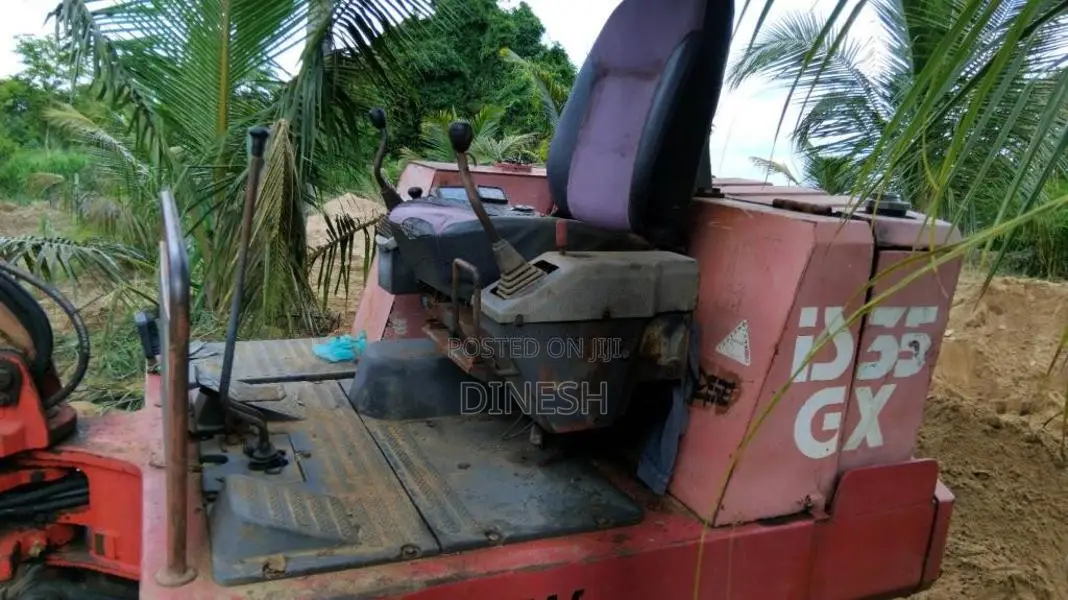IHI IS35GX 2010 Tractor (Used)