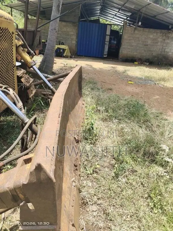 CAT D4E 2012 Heavy-Duty (Used)