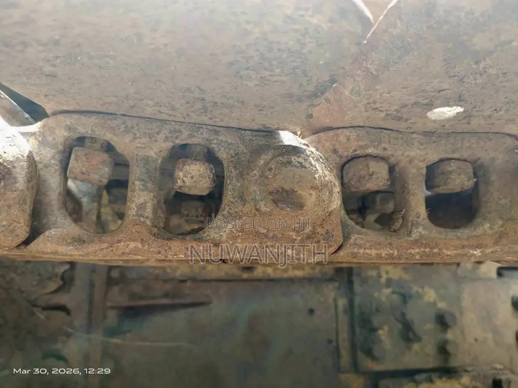 CAT D4E 2012 Heavy-Duty (Used)