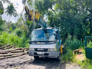 Isuzu Isuzu 1987 Heavy-Duty (Used)