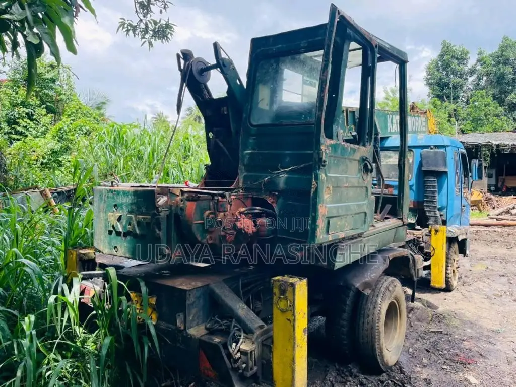Isuzu Isuzu 1987 Heavy-Duty (Used)