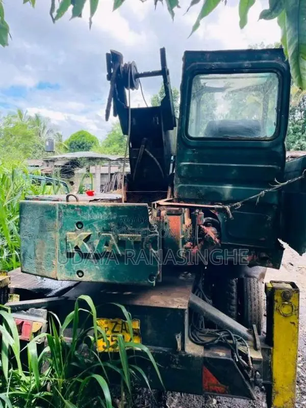 Isuzu Isuzu 1987 Heavy-Duty (Used)